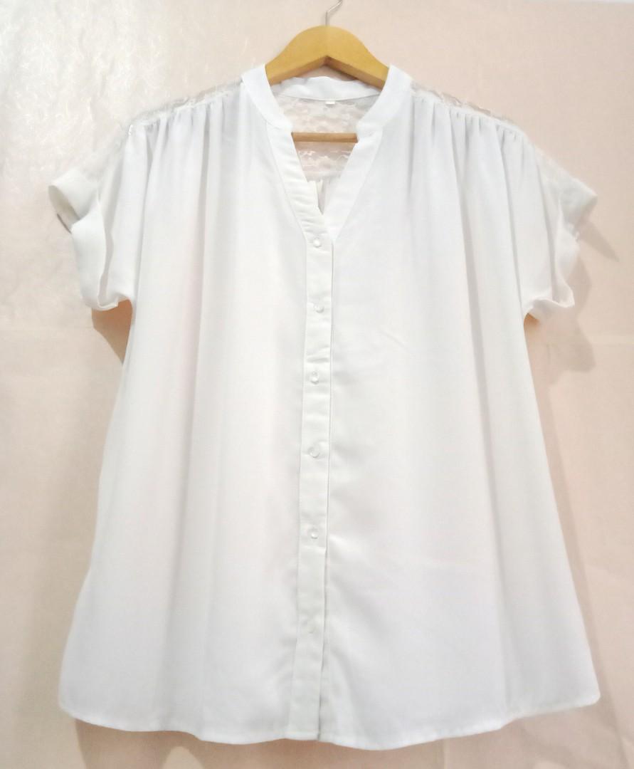 Sale Blouse Putih Cantik Fesyen Wanita Pakaian Wanita Atasan Di Carousell