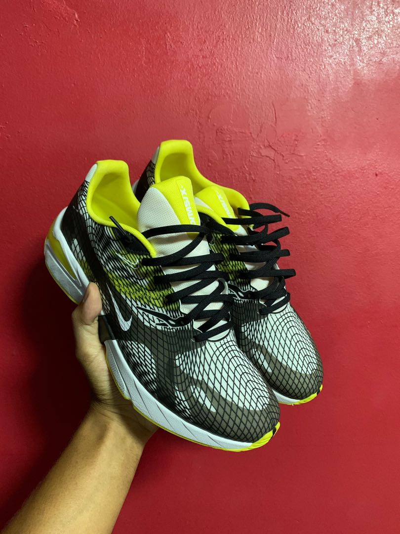 Nike ghoswift sales dimsix