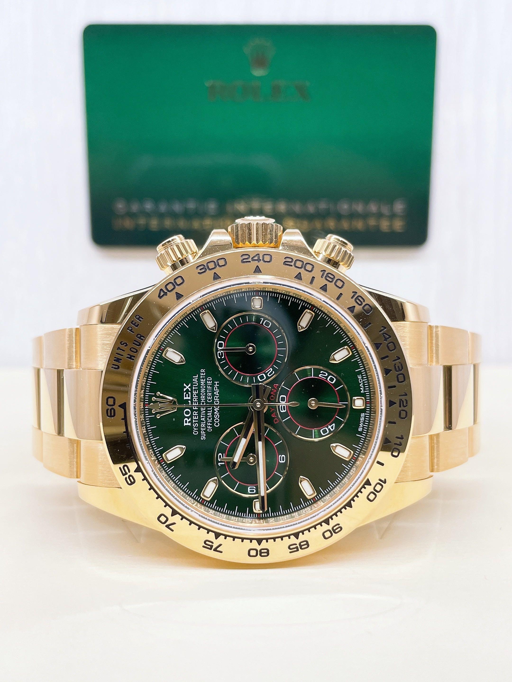BNIB Rolex Daytona Yellow Gold Green 