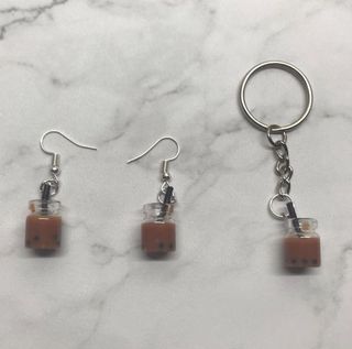 (Category: ) located in . Submitted by earringbubble (Listing ID 1091646966, Image 1). Description: .