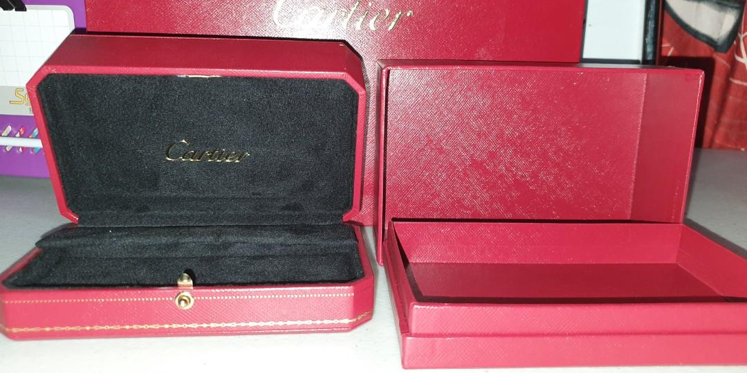 CARTIER EARRINGS BOX *big box *2nd box (Category: Luxury Accessories) located in Polomolok. Submitted by matabako (Listing ID 1091571243, Image 1). Description: used. what u see is what u get..