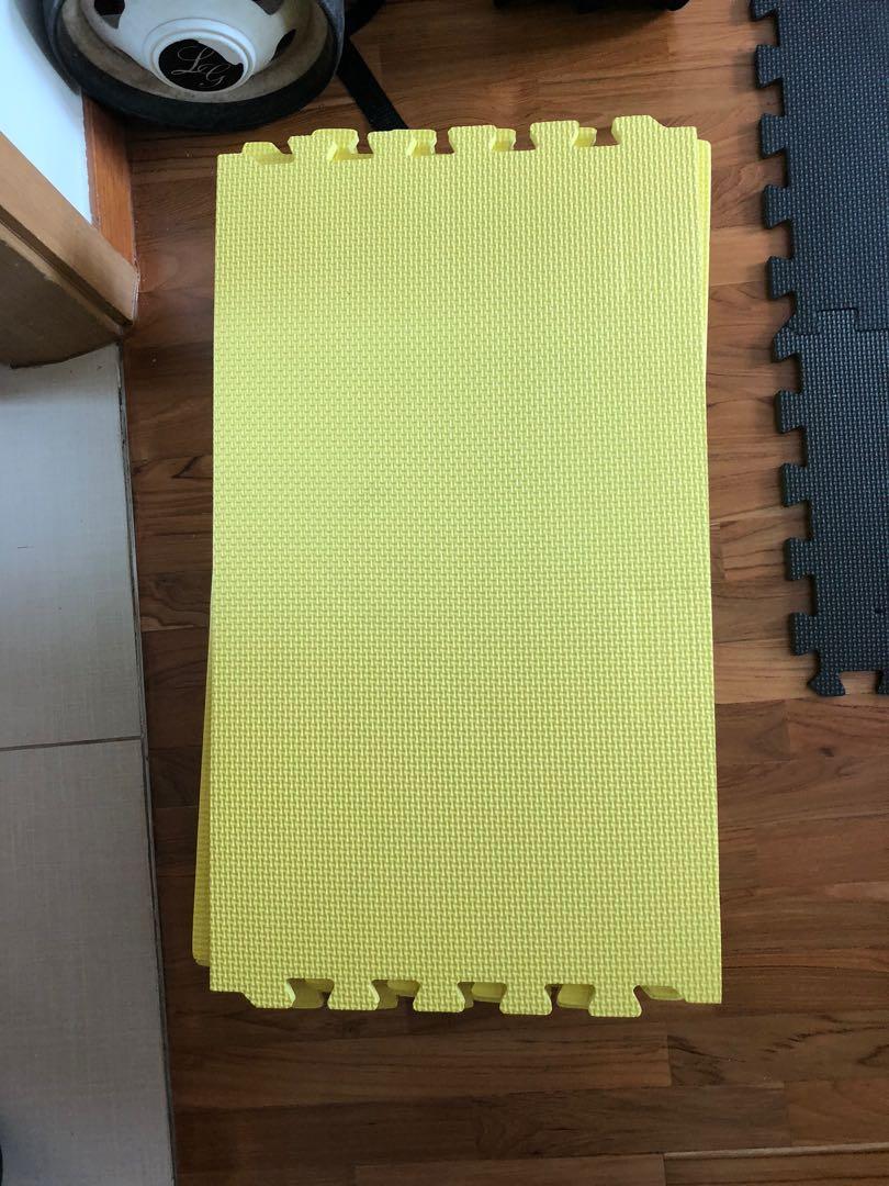 Daiso Puzzle Mats (20 mats for 10), Furniture & Home Living, Home