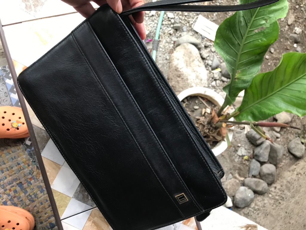 Dunhill clutch online