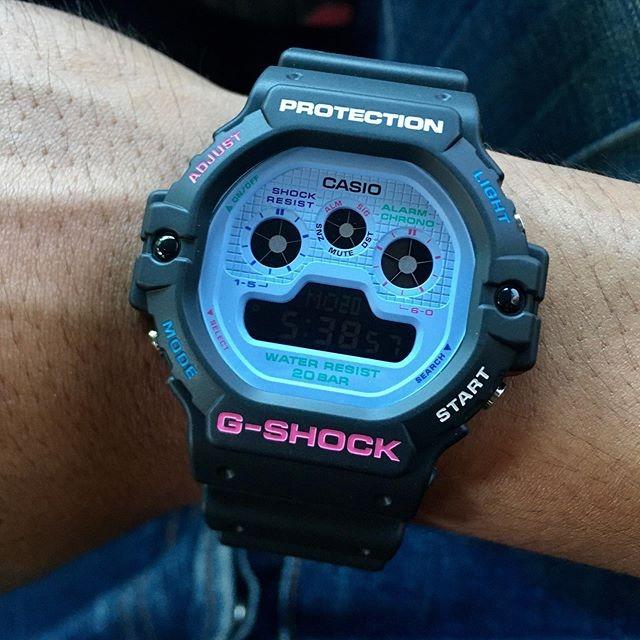 G-SHOCK ORIGINAL SPORTY TAPAK KUCHING DESIGN DIGITAL WATCH DW