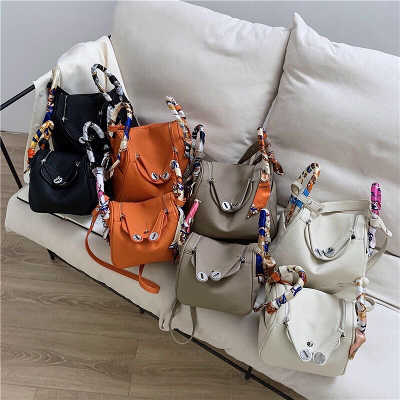 Korea bag,Korea brand,,hermes lindy styled bag,lindy bag,shoulder bag