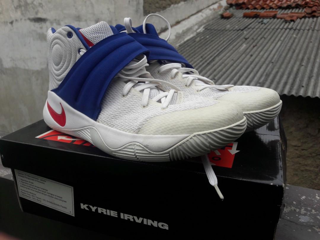 Sepatu basket outlet kyrie 2