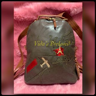 (Category: ) located in . Submitted by vida-collections (Listing ID 1091589557, Image 1). Description: .