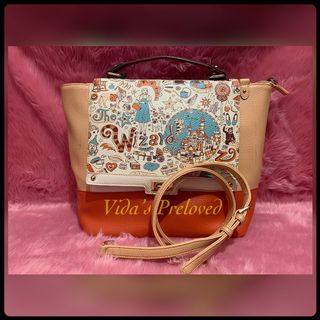 (Category: ) located in . Submitted by vida-collections (Listing ID 1091593606, Image 1). Description: .