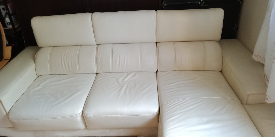 Quick sale... LShape sofa extendable to single bed, Furniture & Home