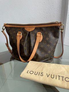 Pre-Owned Louis Vuitton Palermo GM- 2235RY14 