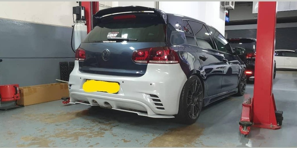 Mk6 Golf R Revozport rear bumper with diffuser Car Accessories