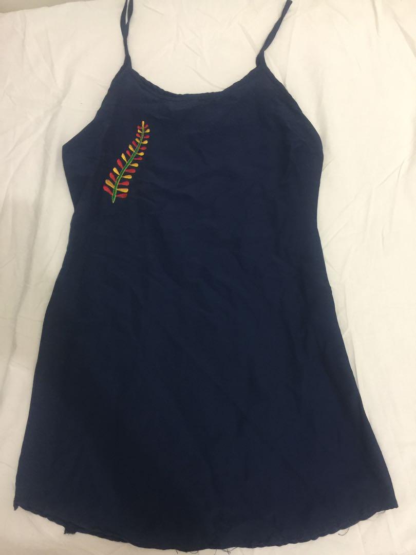 Navy blue dress with embroidery (Category: Dresses) located in Quezon City. Submitted by katrinaf__ (Listing ID 1091674413, Image 1). Description: RFS: decluttering.