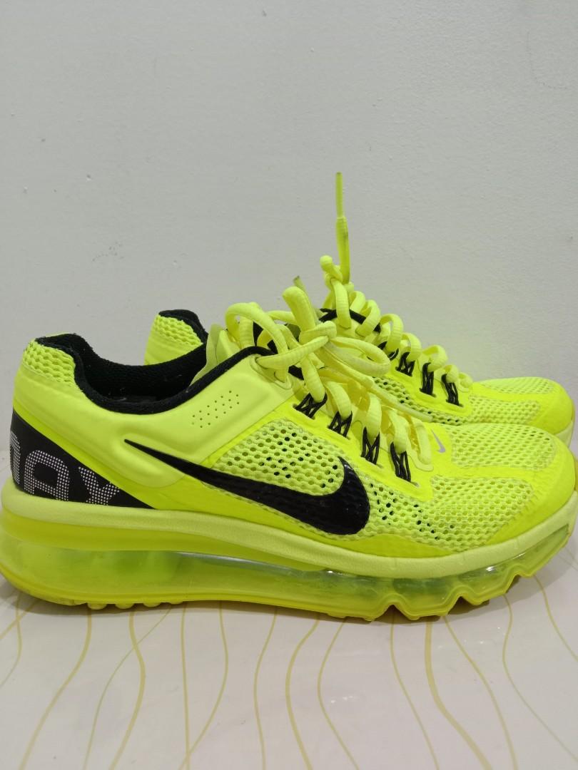 air max waffle neon color, Women's Fashion, Footwear, Sneakers on Carousell