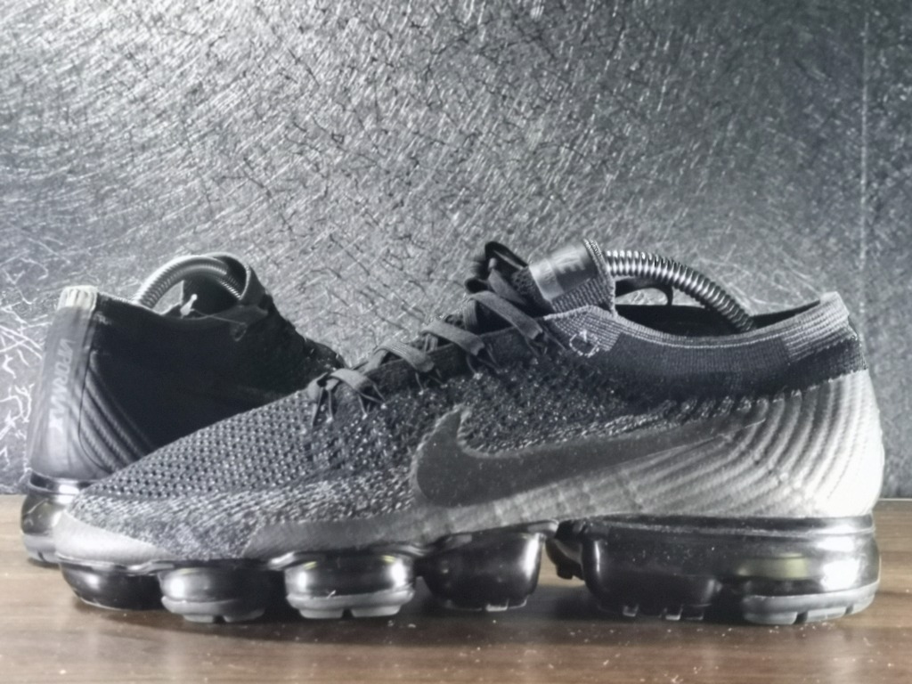 Nike vapormax triple black malaysia 2025