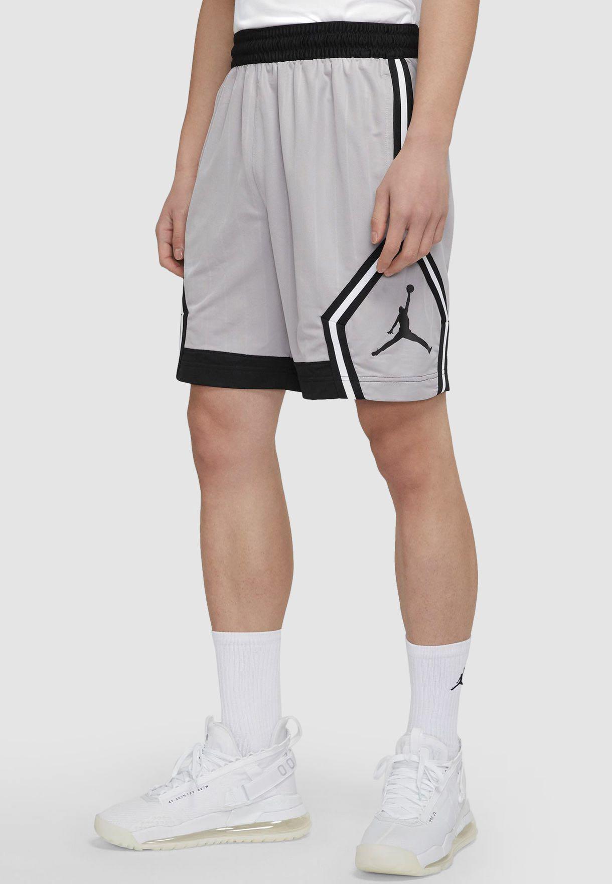 Nike Jordan mesh shorts, Men's Fashion, Bottoms, Shorts on Carousell