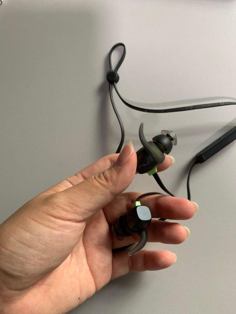 Optoma nuforce be sport4 premium wireless sport earphones clearance