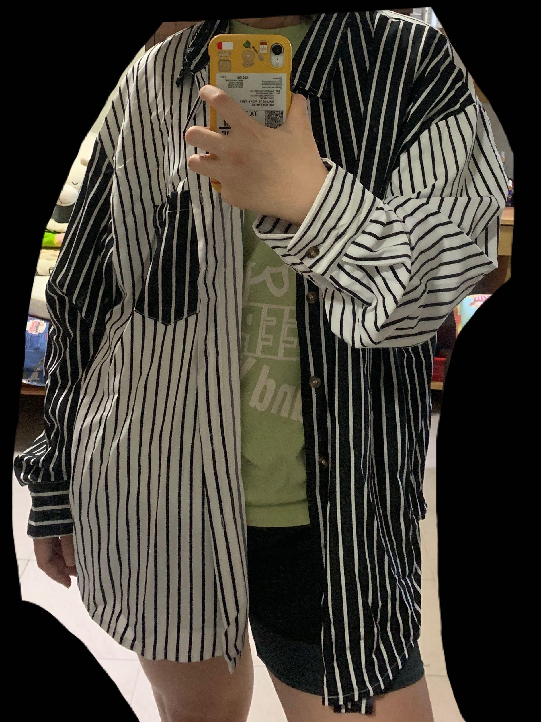 Oversized Tee, Women's Fashion, Coats, Jackets and Outerwear on Carousell