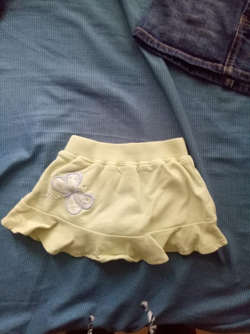 palda with palda. Green pastel (Category: Babies & Kids Fashion) located in Taguig. Submitted by apparels.haul (Listing ID 1091585166, Image 1). Description: 3-6 months on tag but fit until 1 year old.