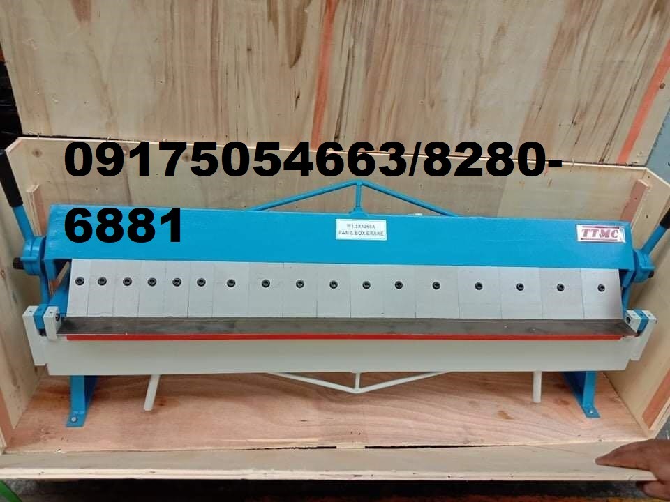Pan & Box Brake Bender, Commercial & Industrial, Construction Tools ...