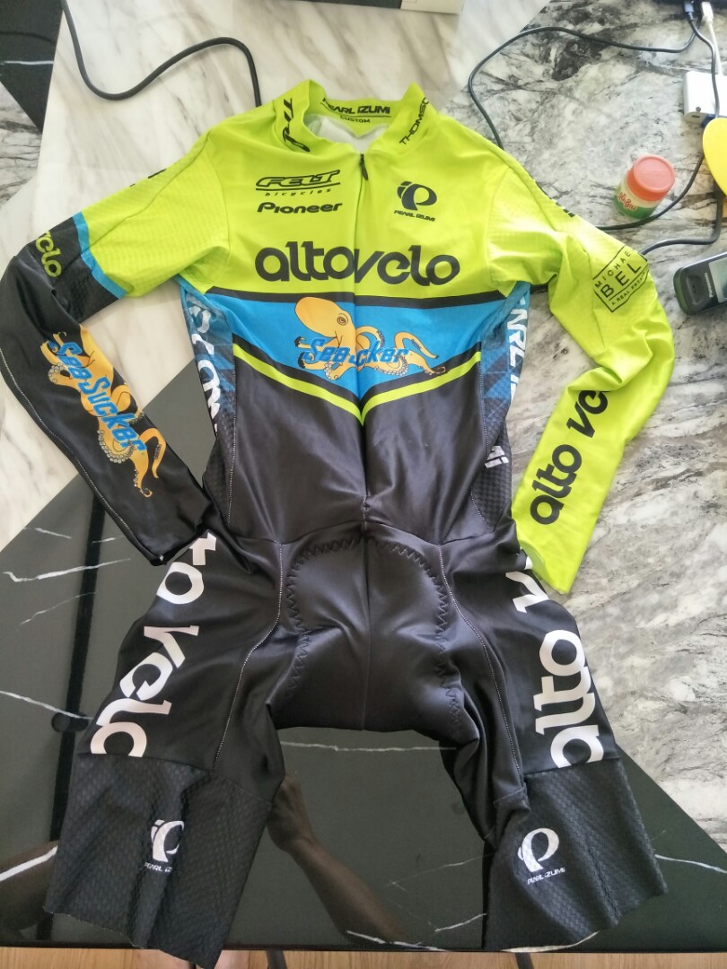 Pearl shop izumi skinsuit