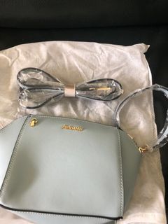 （分類：）位於 。 由 ginabuy 提交（商品編號 1091559063，圖片 1）。簡介： 。