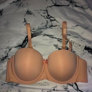 (Category: ) located in . Submitted by herrr__ (Listing ID 1091585441, Image 1). Description: .