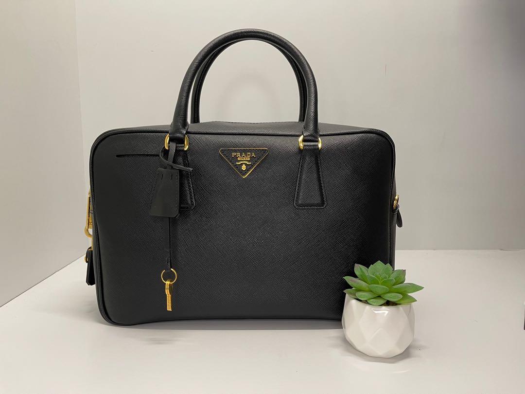 Prada bag classic sales