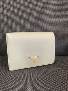 （分類：）位於 。 由 yatsze 提交（商品編號 1091549442，圖片 1）。簡介： 。