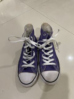 (Category: ) located in . Submitted by maxenes.closet (Listing ID 1091403238, Image 1). Description: .