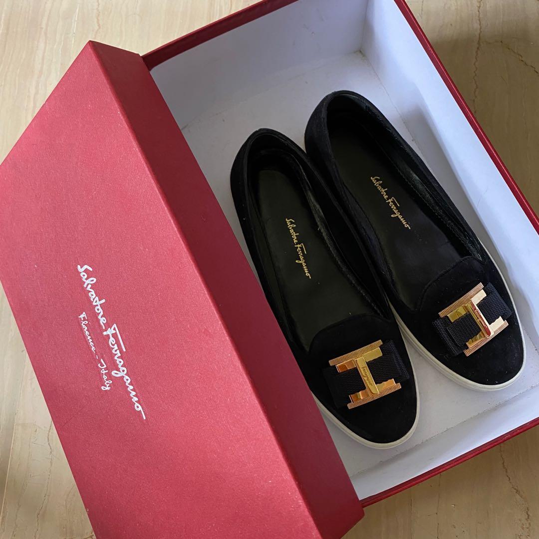Salvatore Ferragamo Pelagie Suede Flats Slip On Skate Sneaker Black
