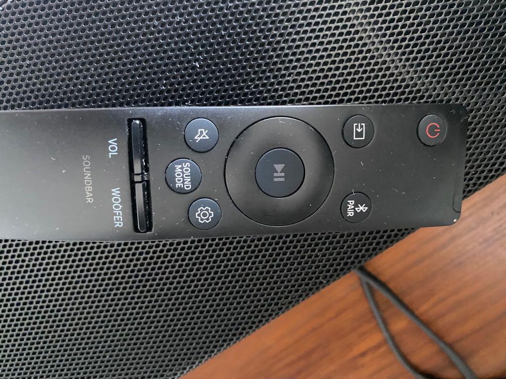 Samsung Harman Kardon Sound bar with Dolby Atmos HWQ80R, Audio