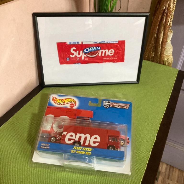 Supreme Hot Wheels Fleet Flyer + 1992 BMW M3 Red, Hobbies & Toys Supreme Hot Wheels Fleet Flyer + 1992 BMW M3 Red, Hobbies & Toys
