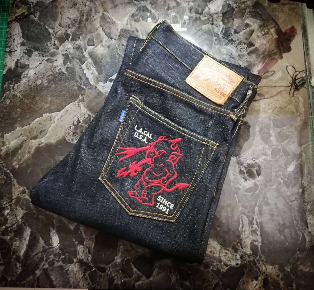 Red devil jeans 2025