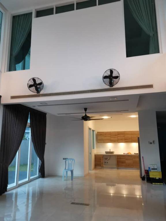 The Glades, Putra Heights (3 Storey Banglow) Subang Jaya, USJ, Property, Rentals on Carousell