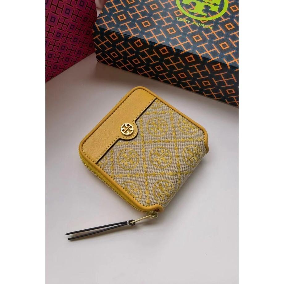 Tory Burch TMonogram 2021 Short Zipper Wallets 8870, Luxury, Bags & Wallets  on Carousell