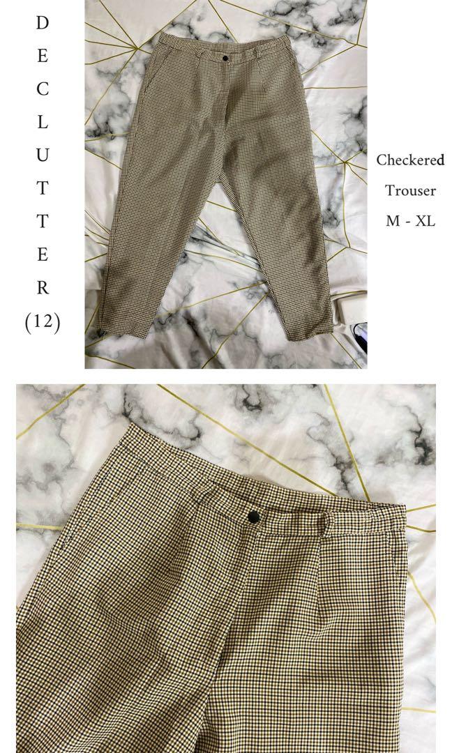 Trouser Preloved (Category: Other Bottoms) located in Manila. Submitted by clutterde (Listing ID 1091560711, Image 3). Description: Trouser Fit to Medium to XL Material: Not stretchable, classic trouser textile.