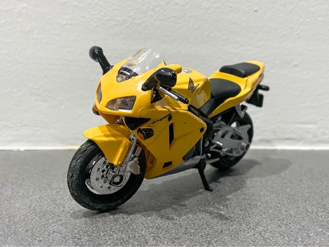 Maisto honda cbr 600 rr deals