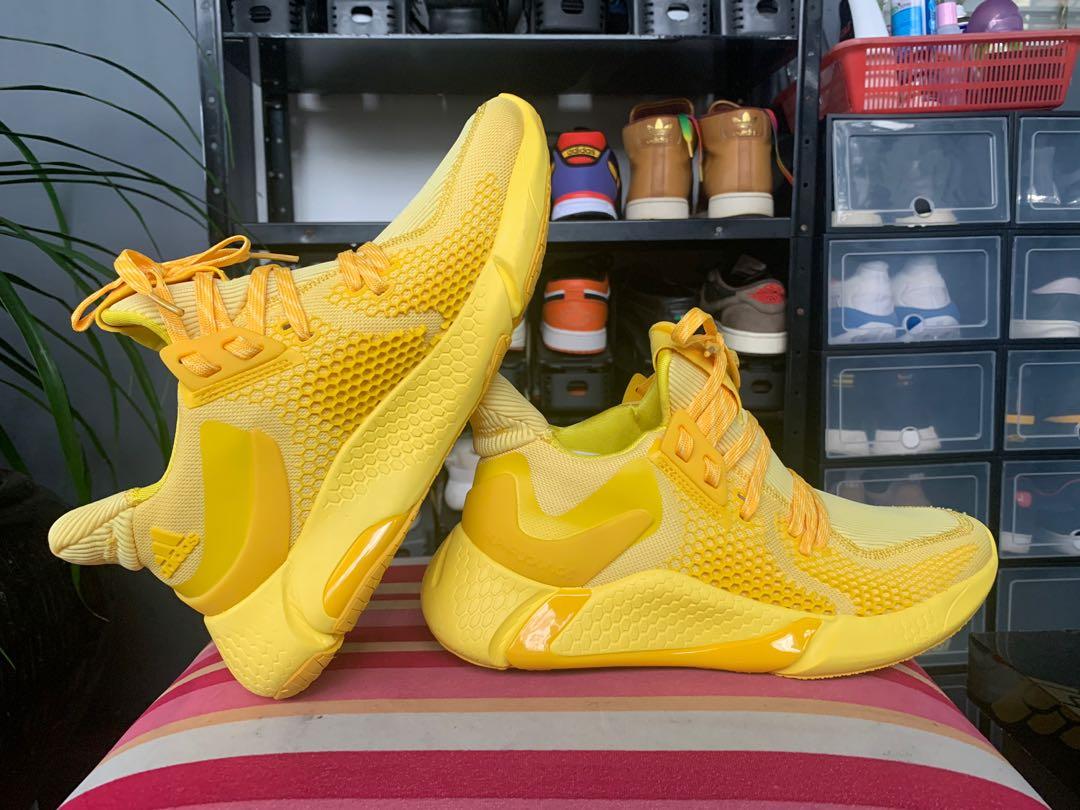 Adidas alphabounce sale yellow