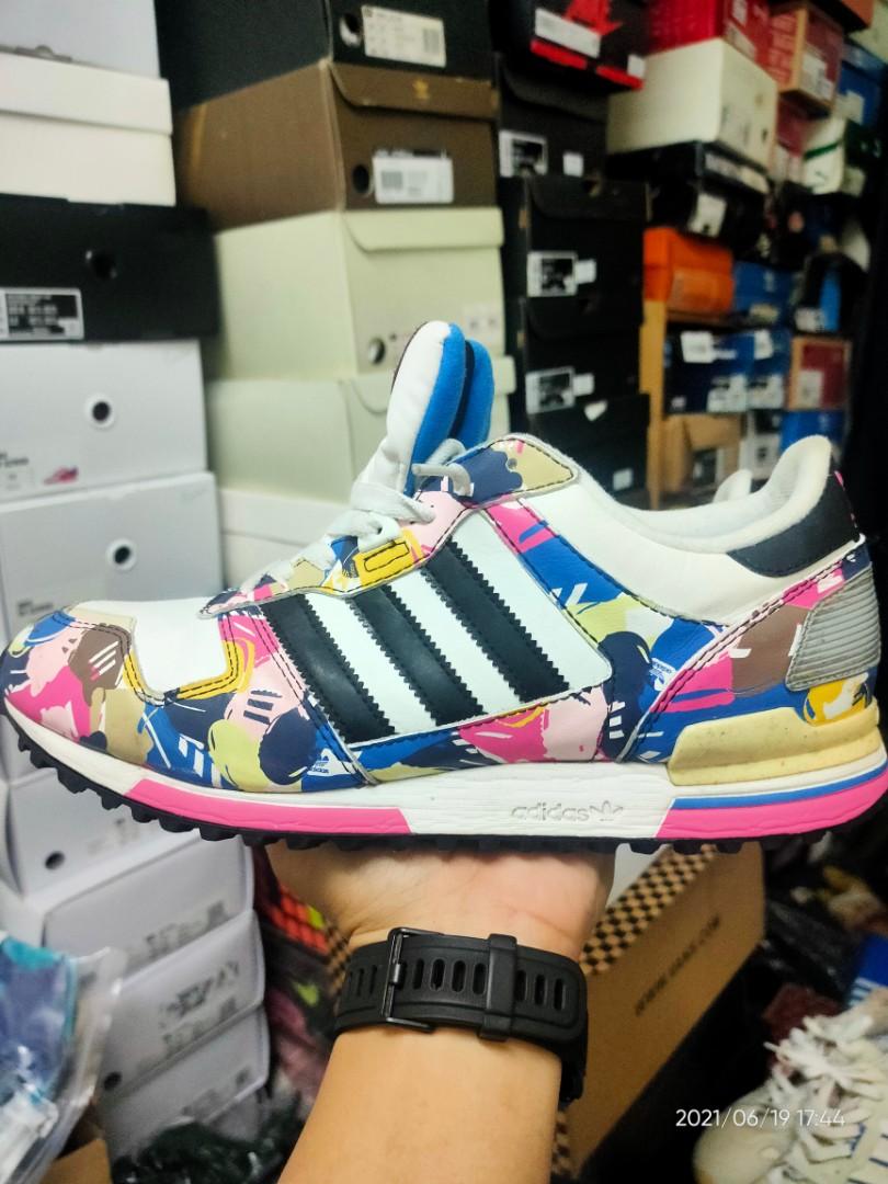 Adidas zx 700 multicolor deals