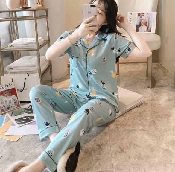 Laura Ashley Nightwear/Baju tidur, Women's Fashion, Muslimah Fashion, Baju  Kurung & sets on Carousell