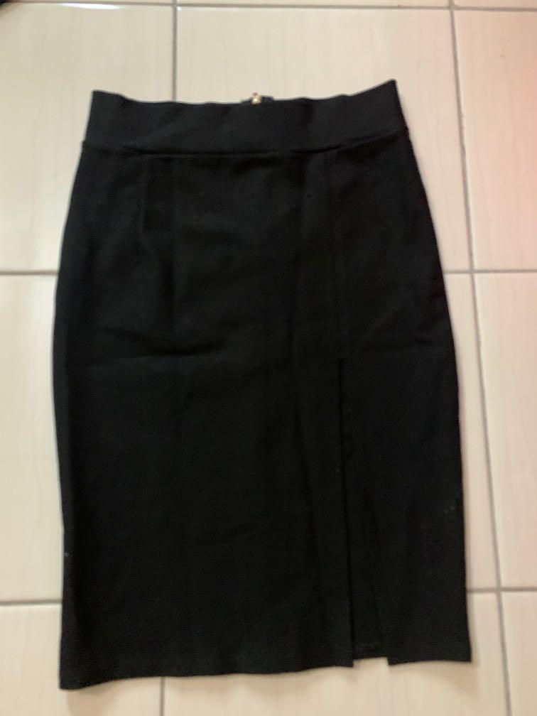 Black body hugging skirt with high slit, Women's Fashion, Clothes ...