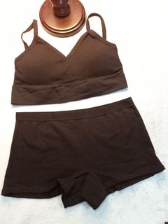 (Category: ) located in . Submitted by cushyfs (Listing ID 1095565119, Image 1). Description: .