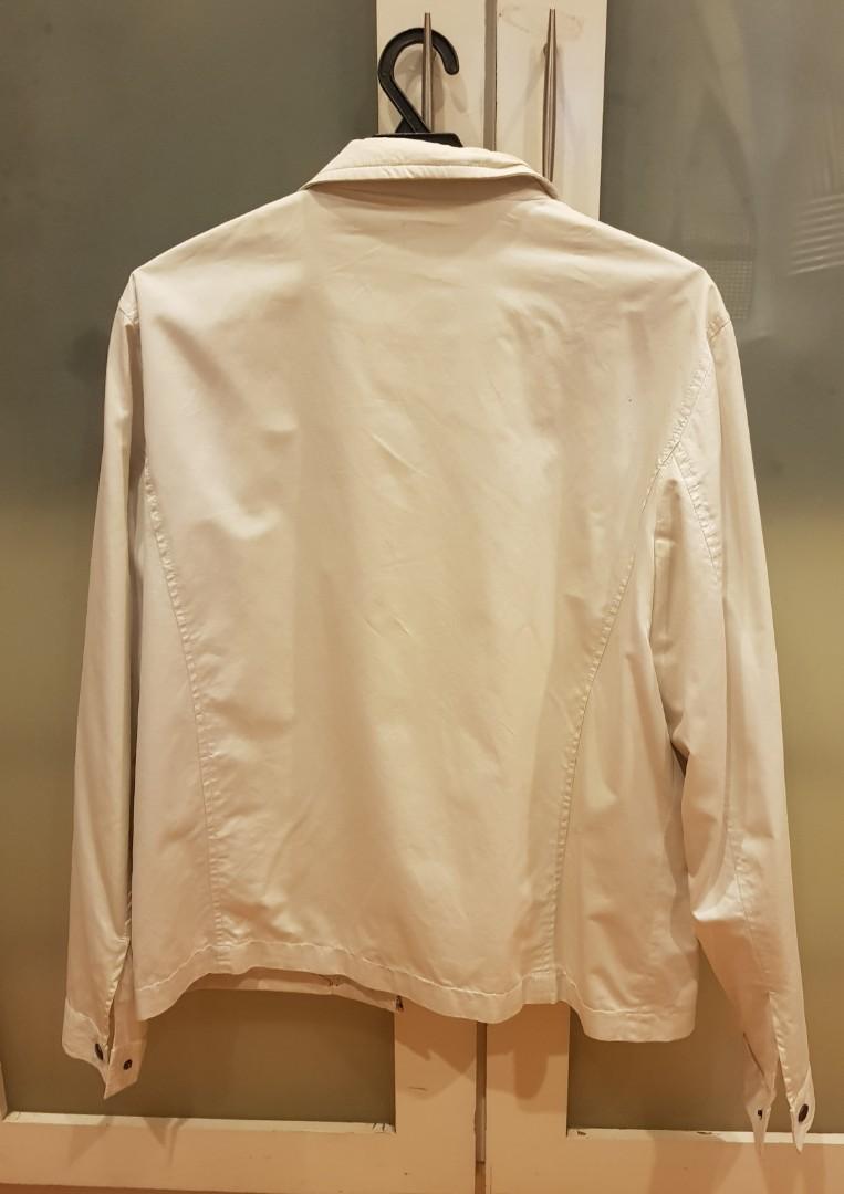 Jacket (Category: Coats, Jackets and Outerwear) located in Kuala Lumpur. Submitted by mlbit (Listing ID 1095491128, Image 2). Description: Never wear before 1) The main zip is spoil 2) There some dirt on the jacket *Please refer to photos Interested please PM me.