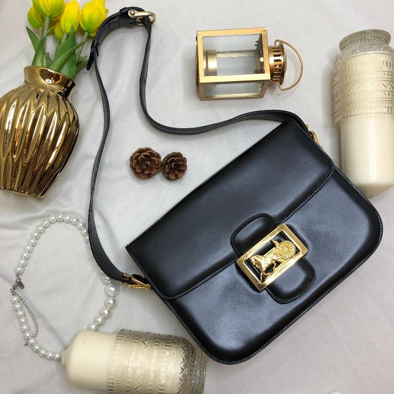 Celine horse carriage bag top