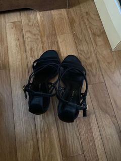(Category: ) located in . Submitted by serlie91 (Listing ID 1095457246, Image 1). Description: .