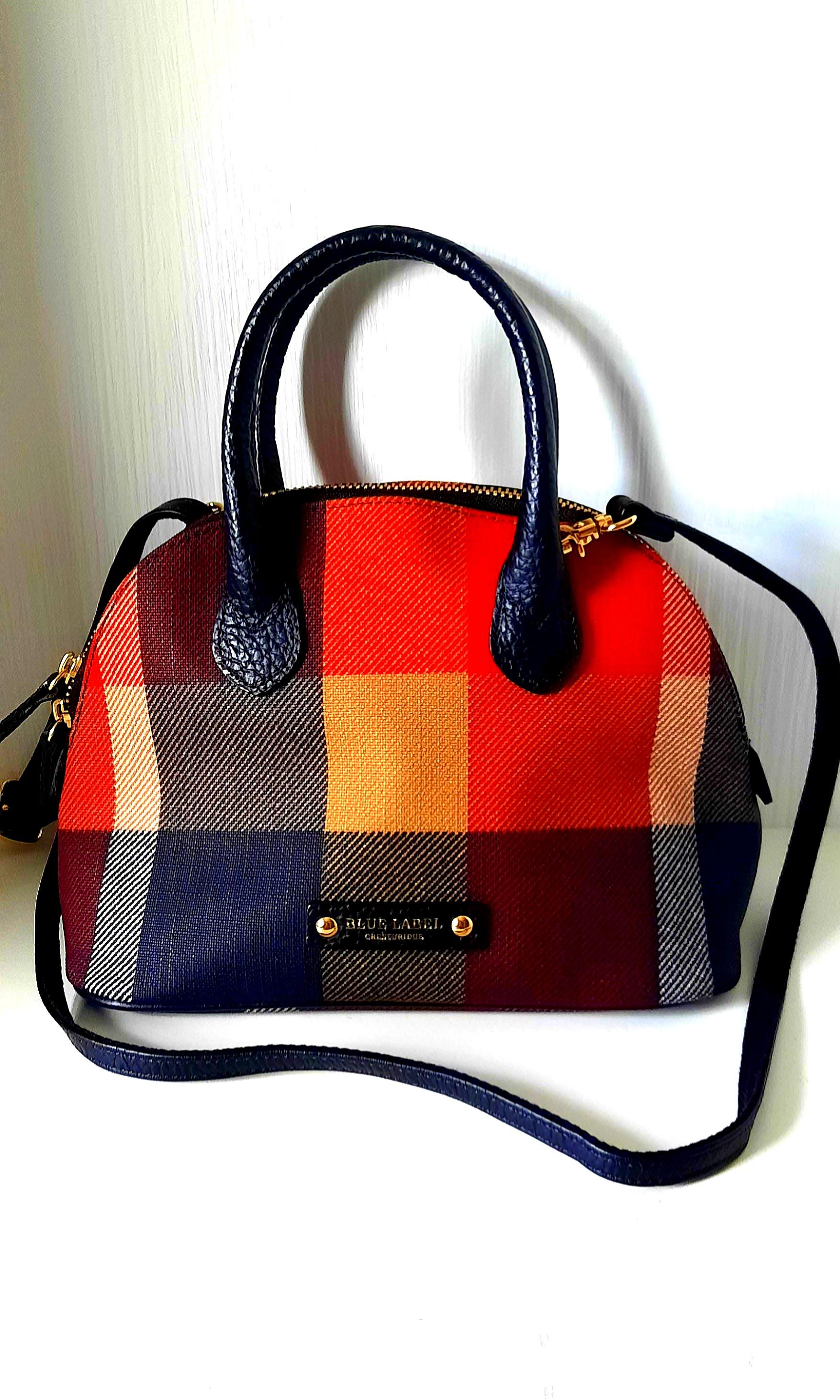 Burberry crestbridge shop