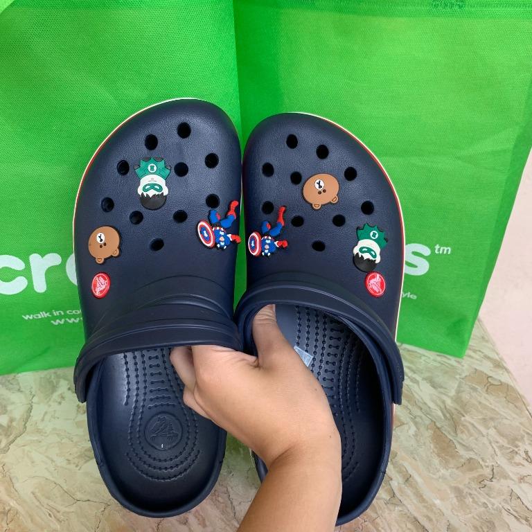 SALE!! Crocs For Men with FREE Jibbitz, Men's Fashion, Footwear, Casual  Shoes on Carousell, crocs shrek shopee 