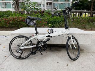 （分類：）位於 。 由 caitlynttw 提交（商品編號 1095536837，圖片 1）。簡介： 。