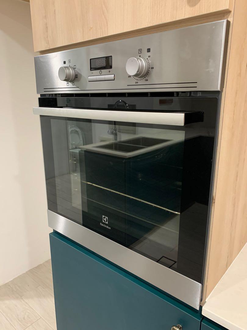 Electrolux built in Oven with grill function, TV & Home Appliances