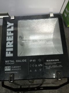 Firefly flood outlet light 400w